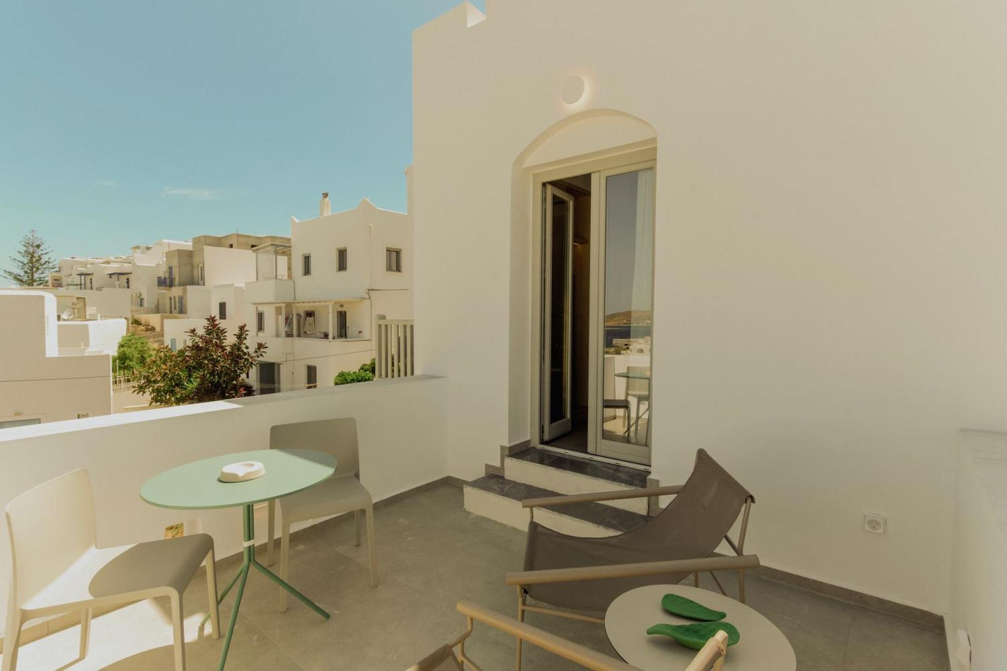 Opal Paros Hotel Науса Екстериор снимка
