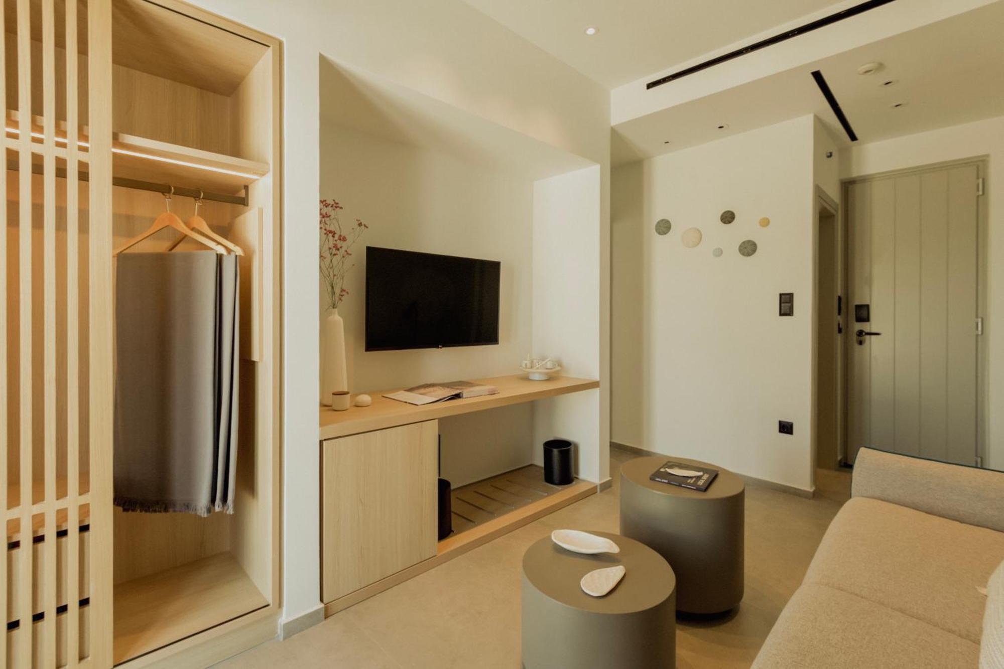 Opal Paros Hotel Науса Екстериор снимка