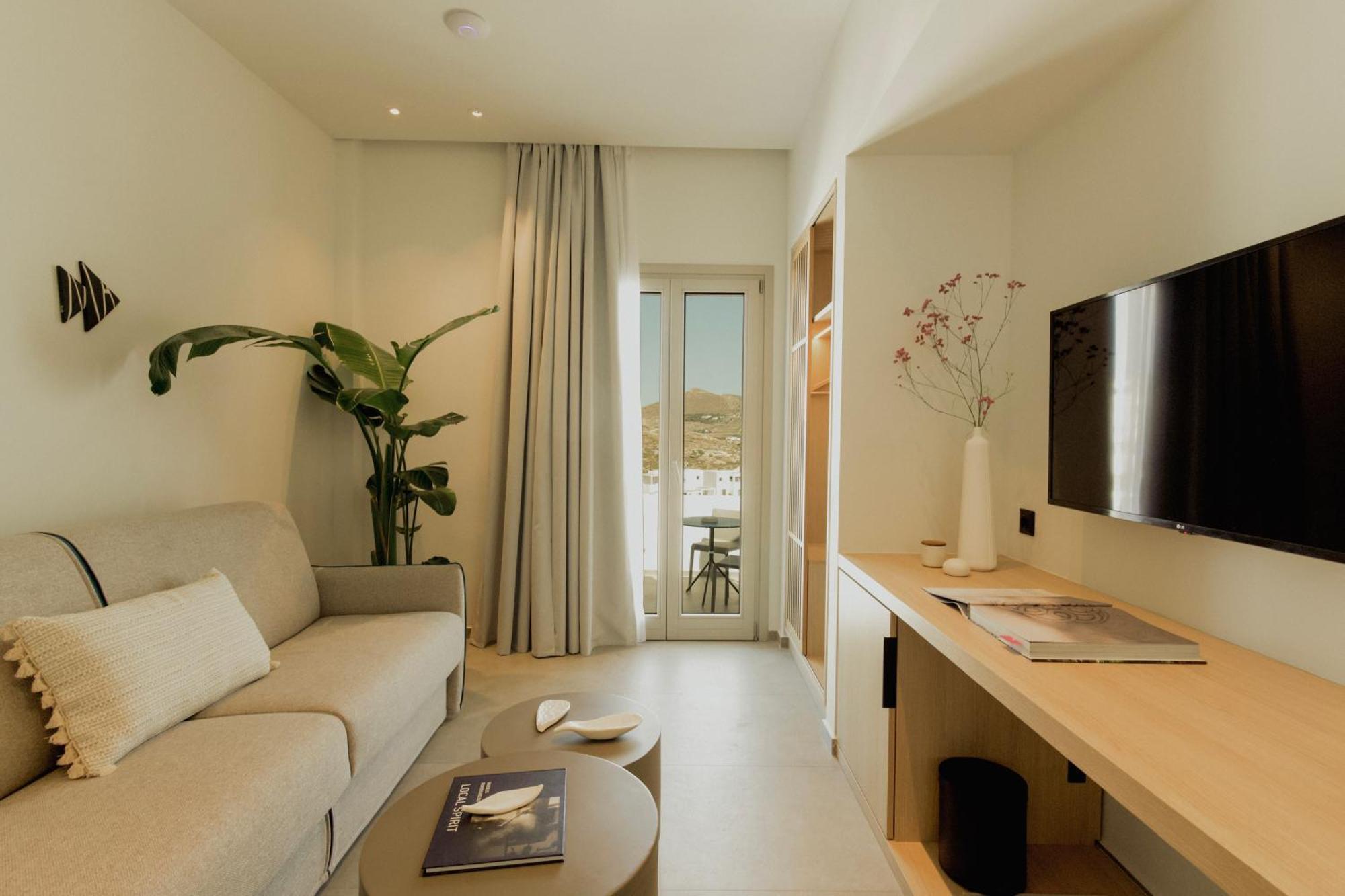 Opal Paros Hotel Науса Екстериор снимка