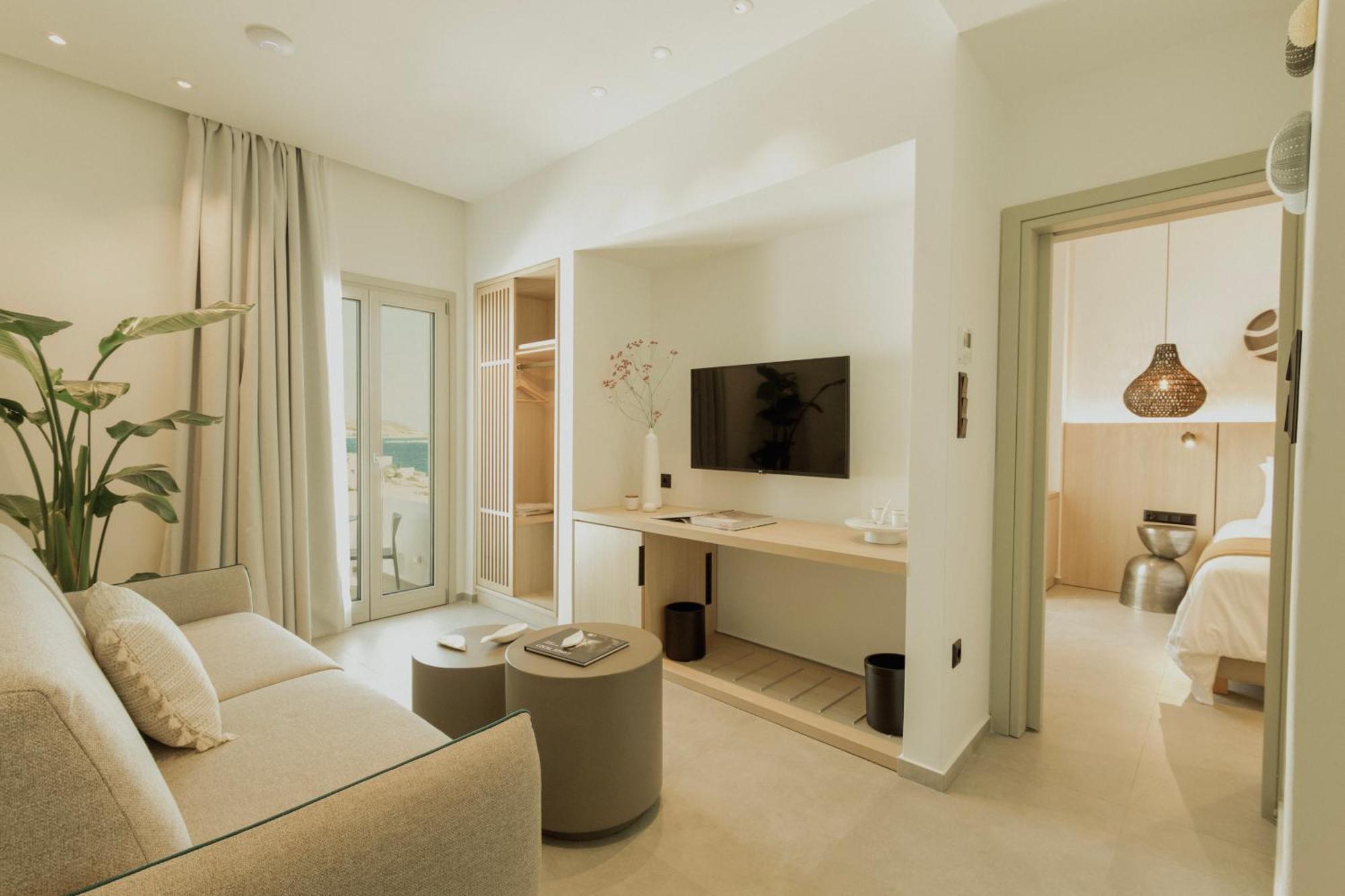 Opal Paros Hotel Науса Екстериор снимка
