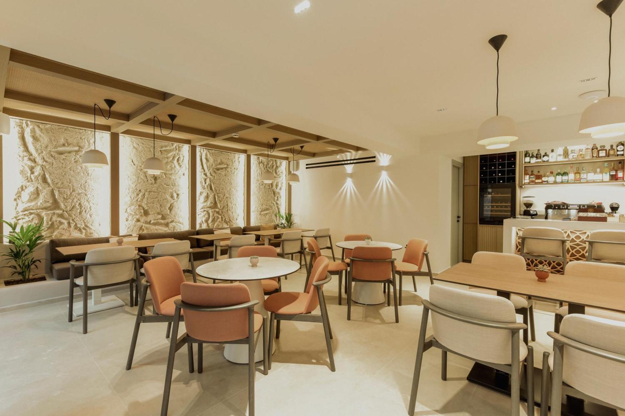Opal Paros Hotel Науса Екстериор снимка