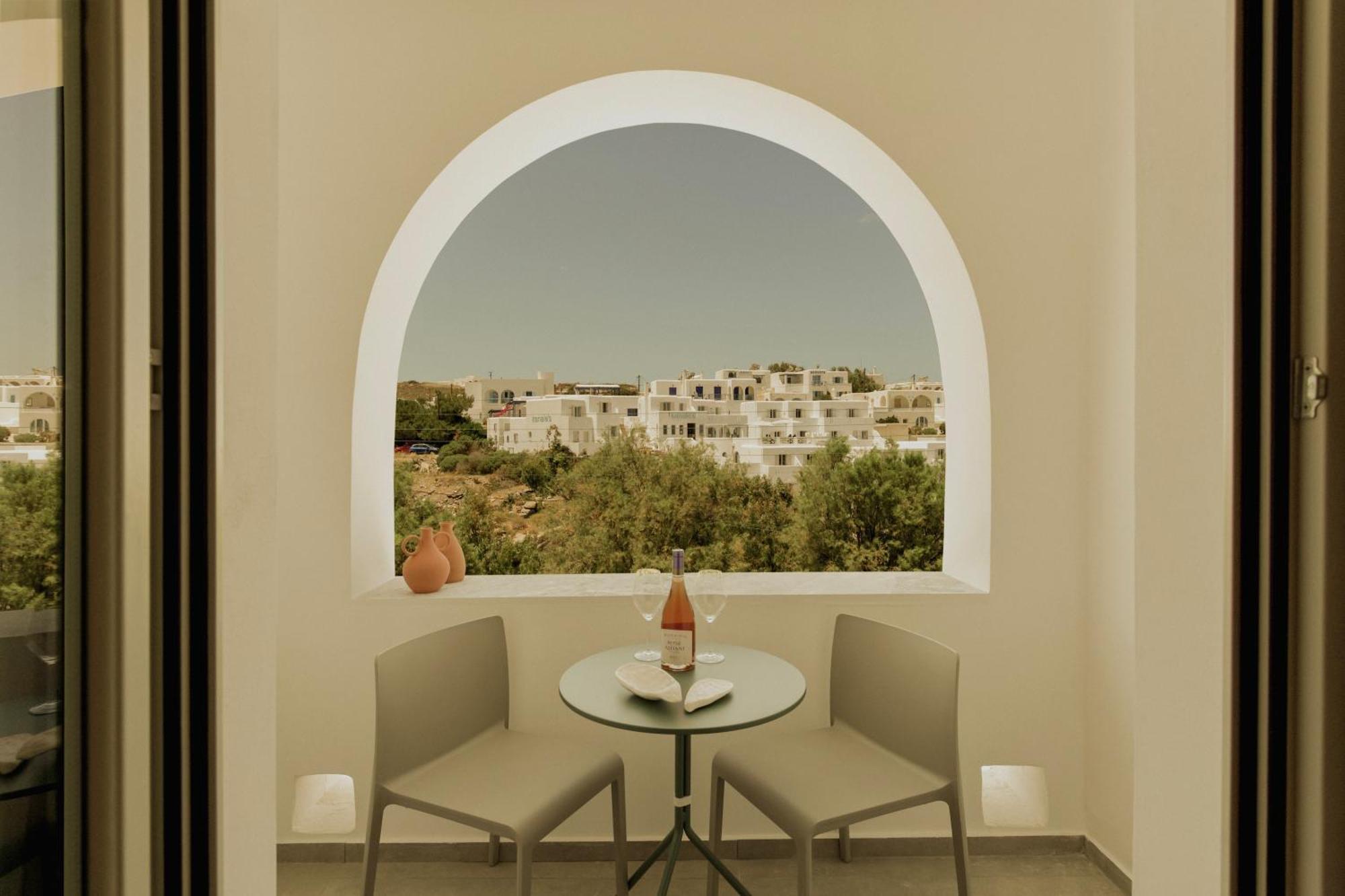 Opal Paros Hotel Науса Екстериор снимка
