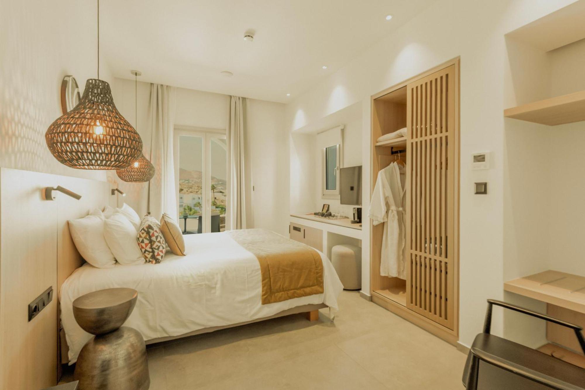 Opal Paros Hotel Науса Екстериор снимка
